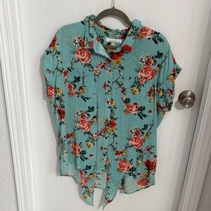 Floral Button-Front Short Sleeve Shirt in Teal by Unknown Brand